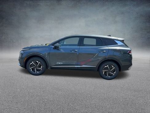 Used 2024 Kia Sportage LX image 13
