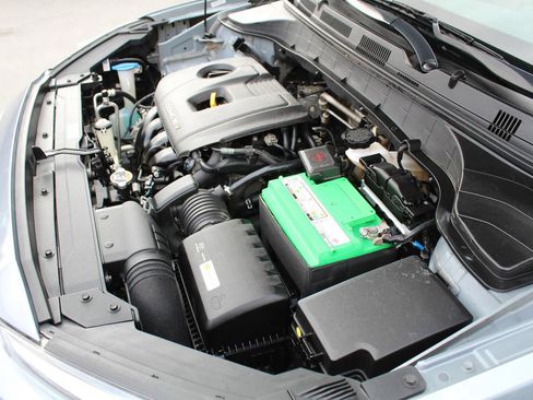 Used 2021 Hyundai Kona SE FWD image 30