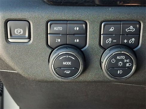 Used 2025 Chevrolet Silverado 2500 LT w/ All Star Edition image 25