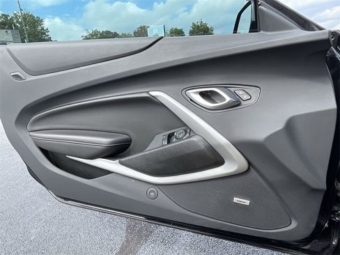 Used 2023 Chevrolet Camaro LT w/ RS Package image 18