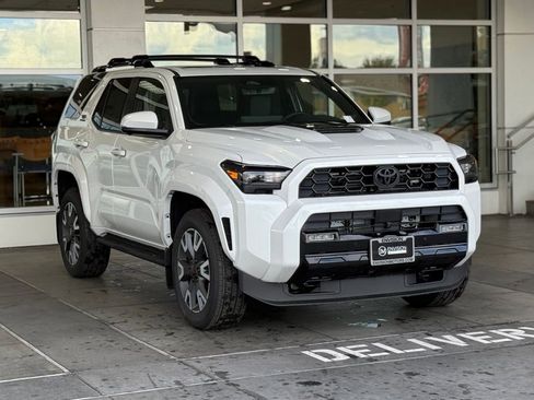 New 2025 Toyota 4Runner TRD Sport image 6