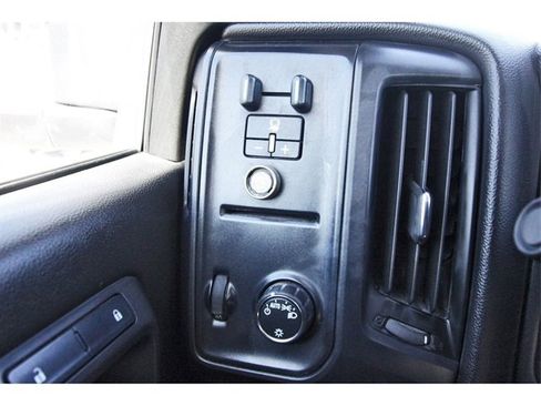 Used 2015 Chevrolet Silverado 3500 W/T image 17
