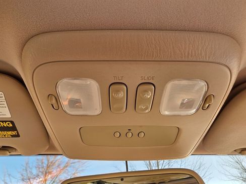 Used 2000 Lexus LX 470 4WD image 47