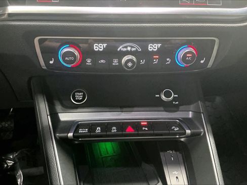 Certified 2023 Audi Q3 2.0T Premium Plus w/ Premium Plus Package image 33