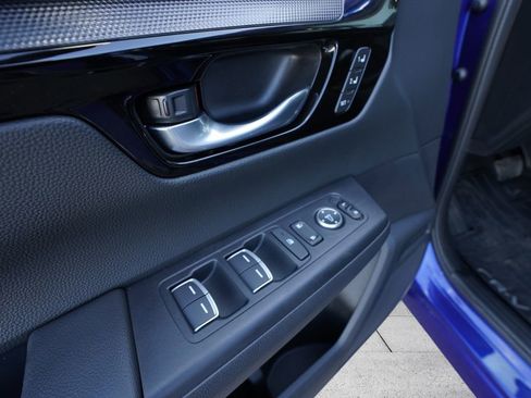 Used 2024 Honda CR-V EX-L image 14