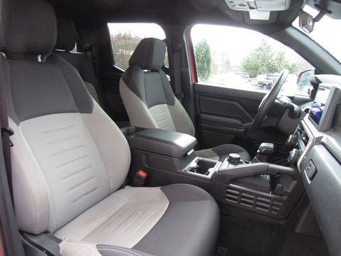 Certified 2024 Toyota Tacoma TRD Off-Road image 22