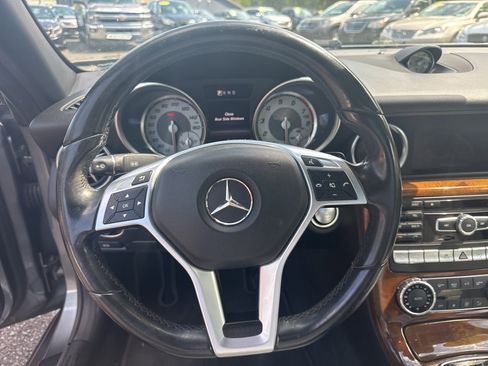 Used 2016 Mercedes-Benz SLK 300 image 31