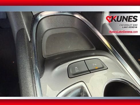 Used 2024 Chevrolet Malibu LT image 24