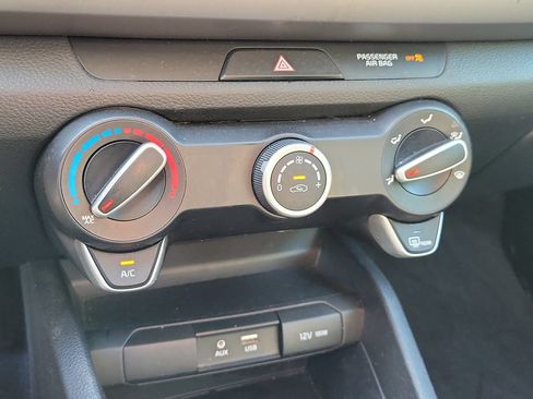 Used 2020 Kia Rio S FWD image 33