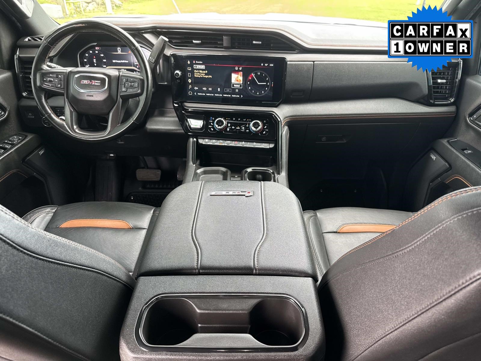 Used 2024 GMC Sierra 2500 AT4 w/ AT4 Premium Plus Package AWD/4WD image 20