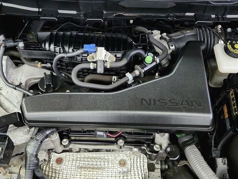 Used 2018 Nissan Rogue SL FWD image 38