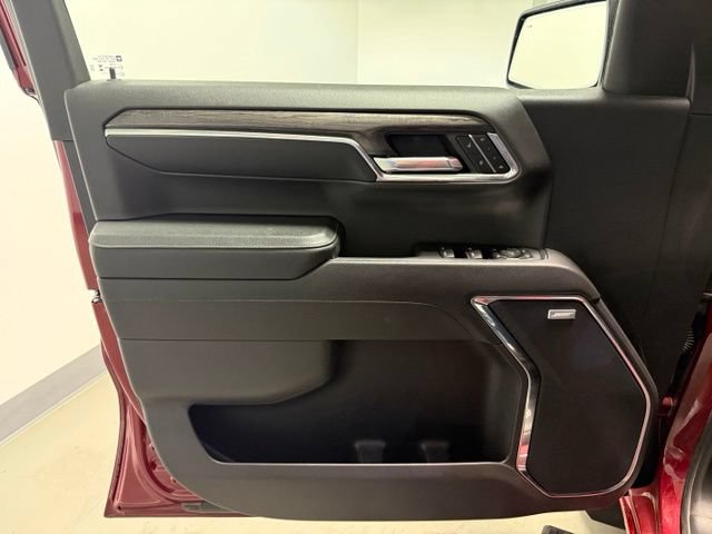 Certified 2024 Chevrolet Silverado 1500 LTZ w/ LTZ Premium Package AWD/4WD image 9