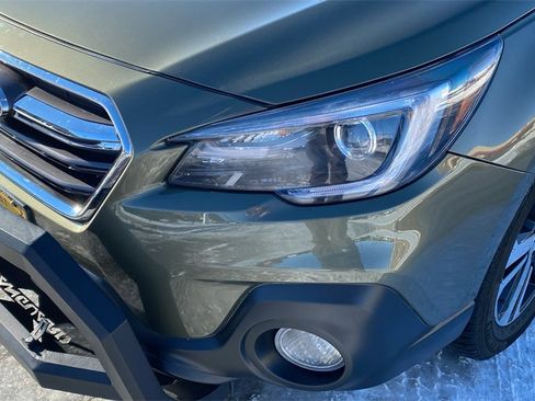Used 2019 Subaru Outback 2.5i Limited image 9
