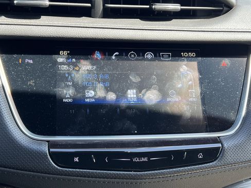 Used 2019 Cadillac XT5 Luxury AWD/4WD image 25