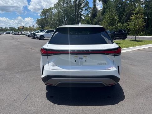 Used 2025 Lexus RX 350 FWD w/ Technology Package image 10