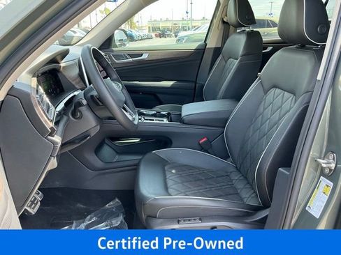 Used 2025 Volkswagen Atlas SEL Premium R-Line AWD/4WD image 16