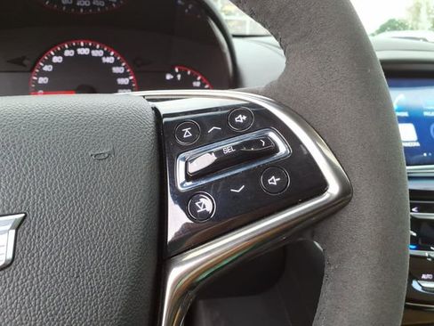 Used 2016 Cadillac ATS V w/ Luxury Package RWD image 19