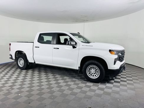 Used 2024 Chevrolet Silverado 1500 W/T w/ Trailering Package RWD image 3