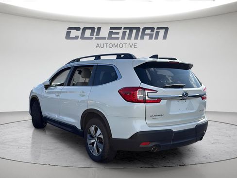 Used 2025 Subaru Ascent Premium AWD/4WD image 3