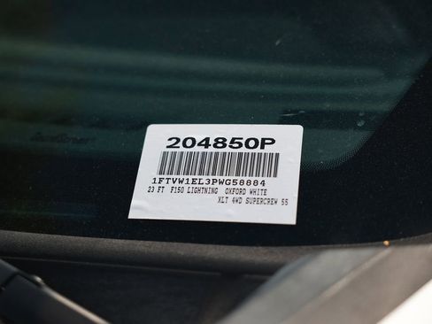 Used 2023 Ford F150 Lightning XLT image 38