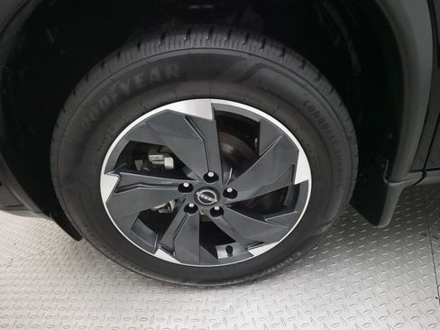 Certified 2024 Nissan Rogue SV w/ SV Premium Package AWD/4WD image 27