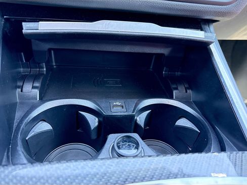 Used 2025 BMW M340i xDrive w/ Premium Package image 31