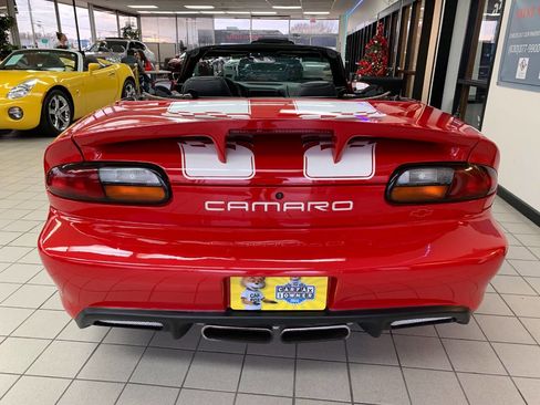 Used 2001 Chevrolet Camaro Z28 w/ SS Performance/Appearance Pkg image 5
