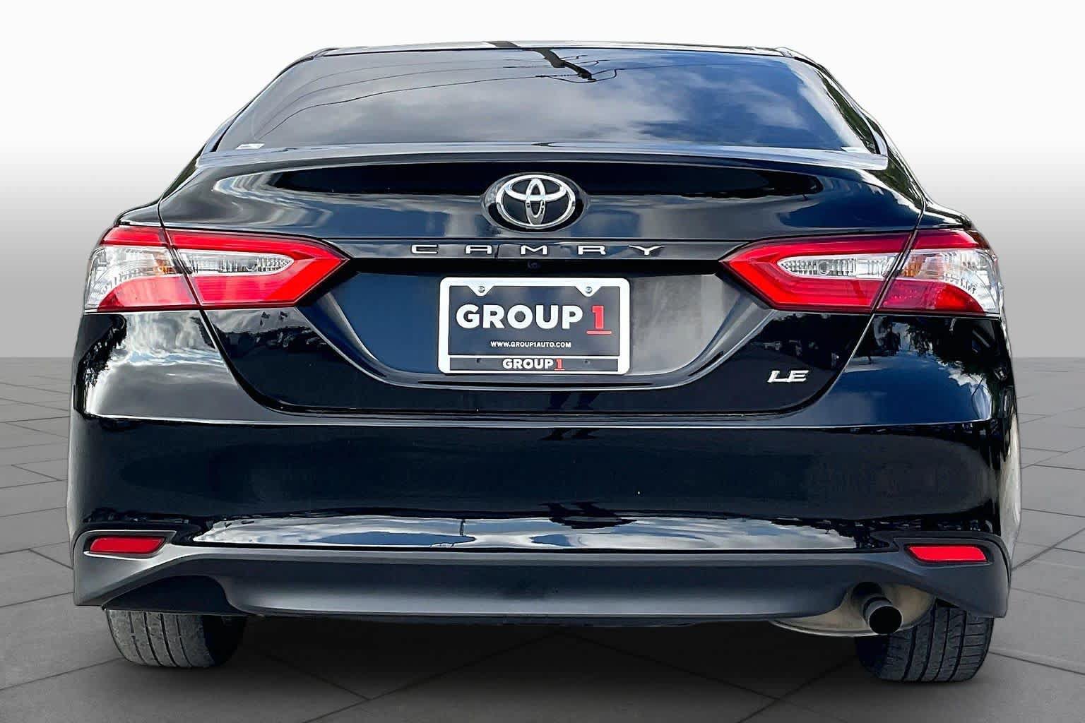 Used 2018 Toyota Camry LE FWD image 4