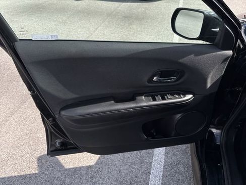 Used 2022 Honda HR-V Sport image 20