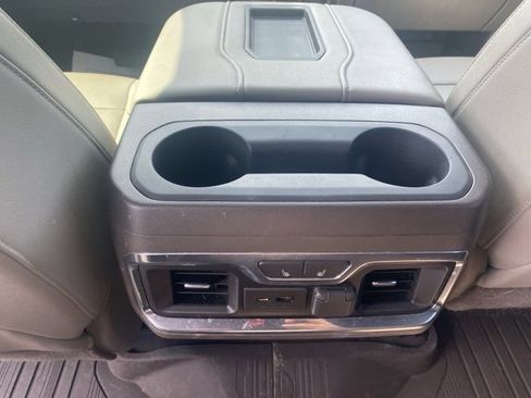 Used 2021 GMC Sierra 1500 SLT image 13