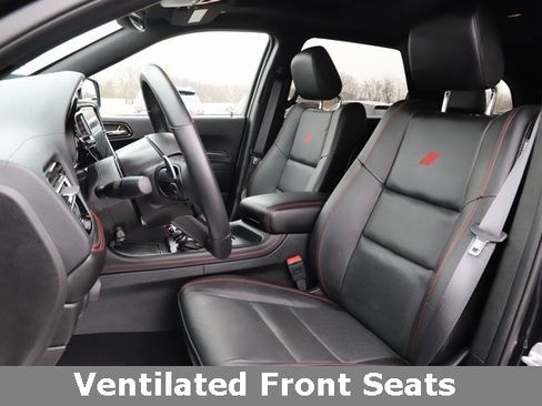 Used 2025 Dodge Durango GT image 14