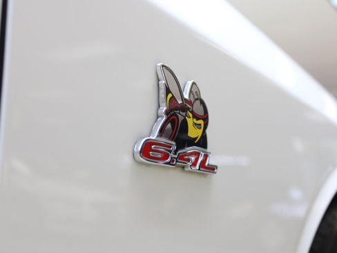 Used 2016 Dodge Challenger R/T Scat Pack w/ Leather Interior Group image 14