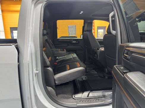 Certified 2024 GMC Sierra 2500 AT4 w/ AT4 Premium Plus Package image 23