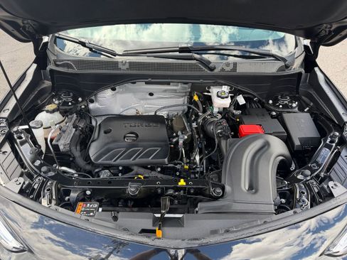 Used 2025 Buick Encore GX Preferred image 31