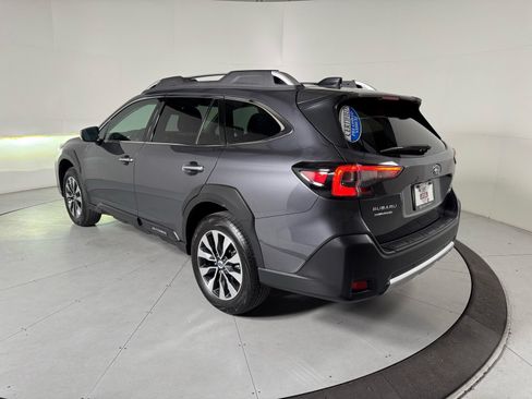 Certified 2025 Subaru Outback Touring AWD/4WD image 3
