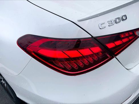 Used 2023 Mercedes-Benz C 300 Sedan image 27