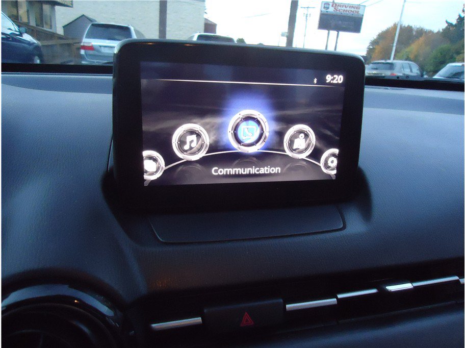 Used 2019 Toyota Yaris LE FWD image 22