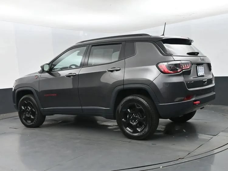 Used 2023 Jeep Compass Trailhawk AWD/4WD image 7
