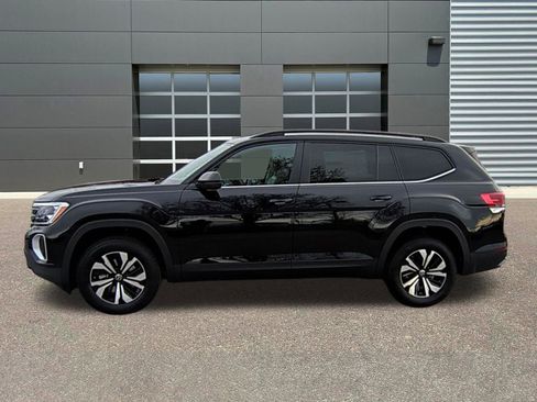 New 2026 Volkswagen Atlas SE image 4