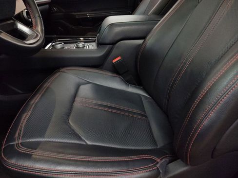 Used 2023 Ford Expedition Limited image 17