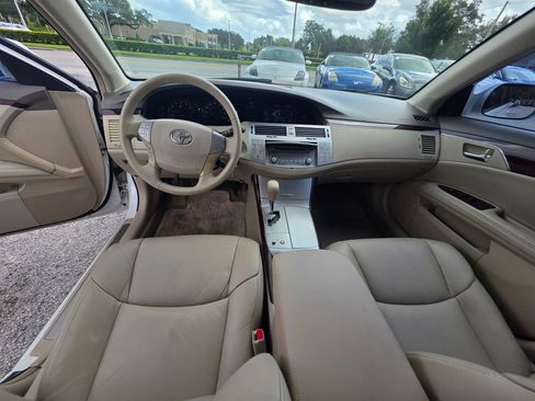 Used 2008 Toyota Avalon XLS FWD image 15