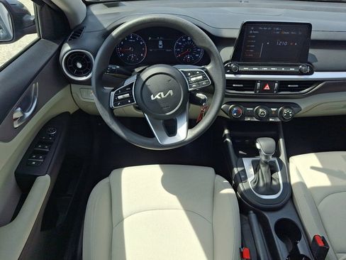 Used 2023 Kia Forte LXS w/ LXS Technology Package FWD image 22