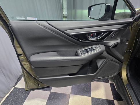 Certified 2022 Subaru Outback Limited AWD/4WD image 10