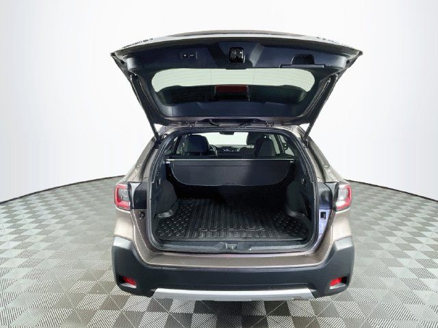 Used 2024 Subaru Outback Limited AWD/4WD image 29
