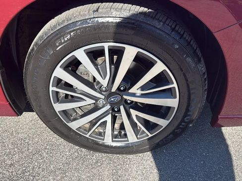 Used 2019 Subaru Legacy 2.5i Premium AWD/4WD image 3