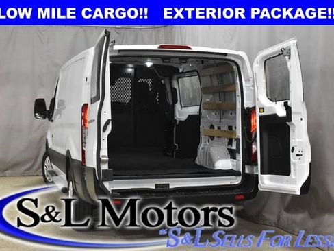 Used 2024 Ford Transit 250 Low Roof w/ Exterior Upgrade Package image 15