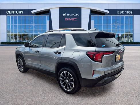 Used 2026 GMC Terrain Elevation w/ Elevation Premium Package FWD image 6