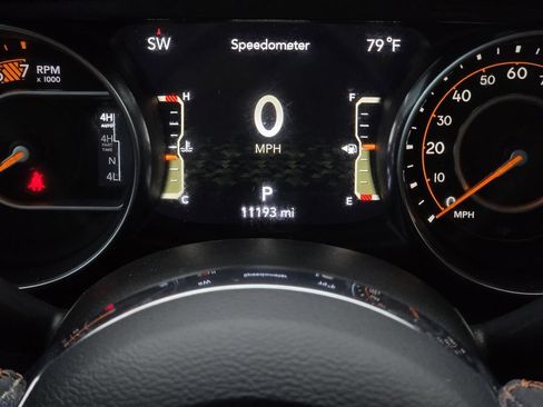 Used 2023 Jeep Wrangler Unlimited Rubicon 392 w/ Dual Top Group AWD/4WD image 21