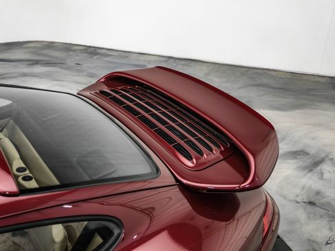 Used 1997 Porsche 911 Carrera 4S AWD/4WD image 39