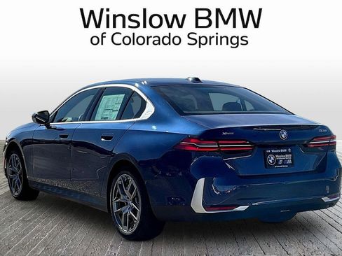 New 2026 BMW 530i xDrive 530i xDrive w/ Premium Package image 3